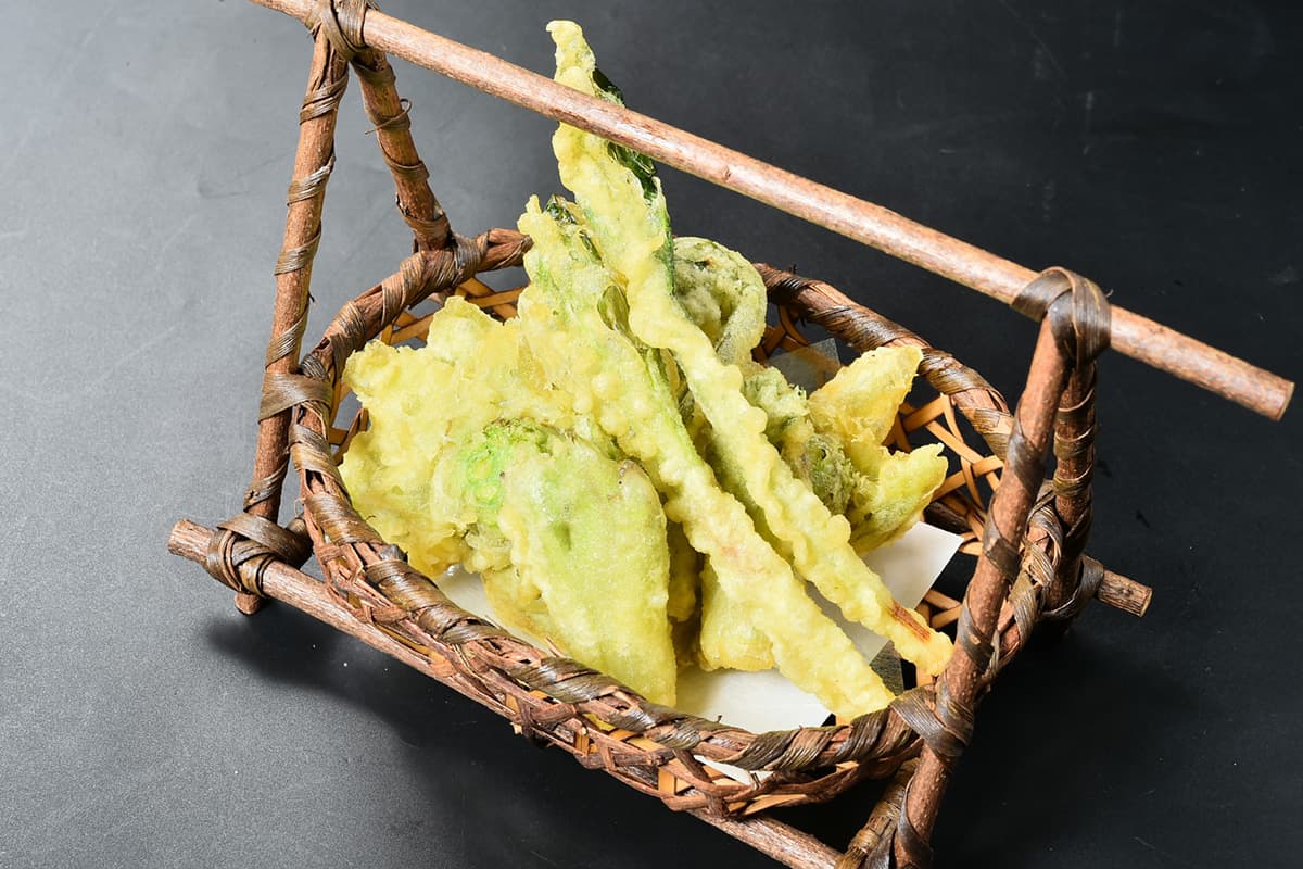 山菜の天麩羅