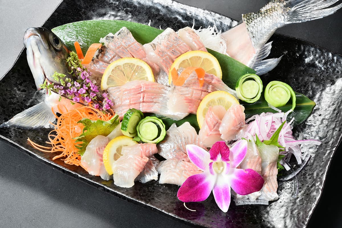 信濃雪鱒の姿造り